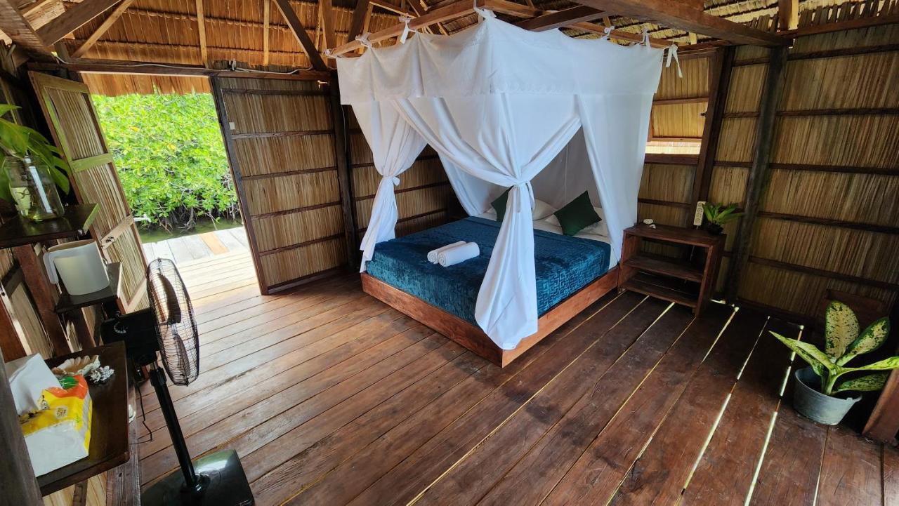 Mansuar Raja Ampat Bungalows Kri Exterior foto