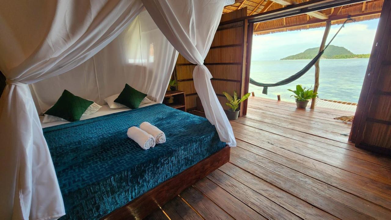 Mansuar Raja Ampat Bungalows Kri Exterior foto